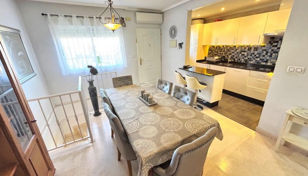 Resale - Townhouse - Orihuela Costa - Villamartín