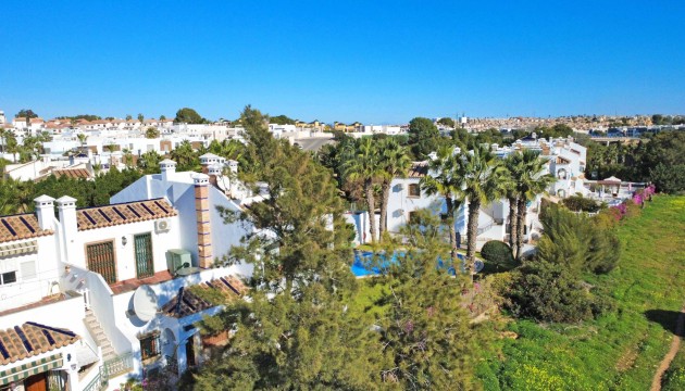 Resale - Townhouse - Orihuela Costa - Villamartín