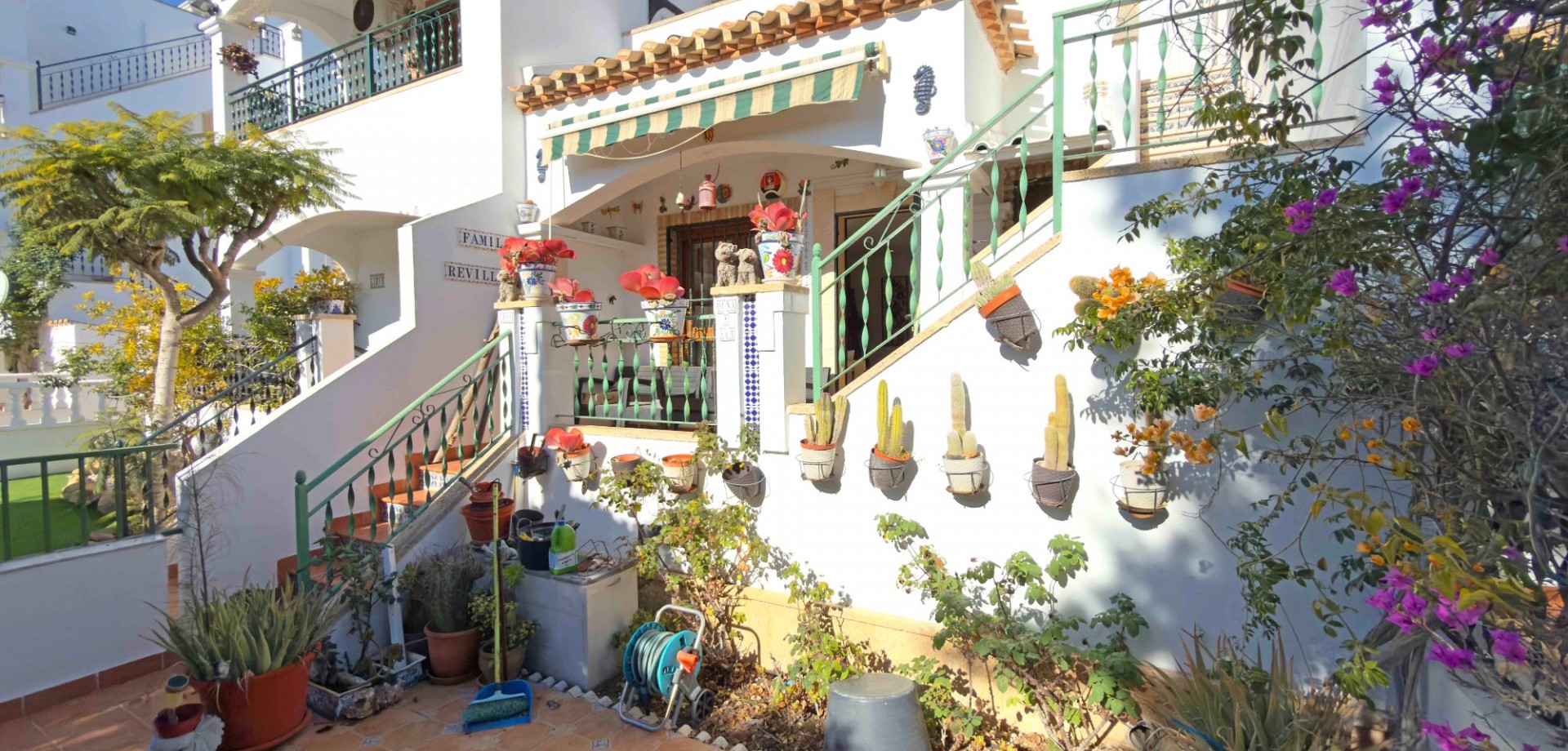 House in Villamartin - Image 2