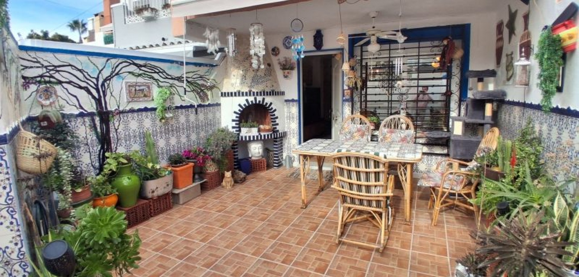 Apartment in Torrevieja - Image 2