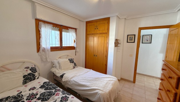 Resale - Apartment - Orihuela Costa - Punta Prima