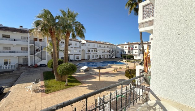 Resale - Apartment - Orihuela Costa - Punta Prima