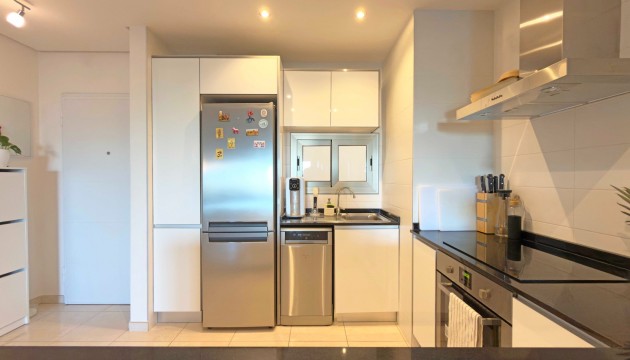 Resale - Apartment - Orihuela Costa - Los Dolses