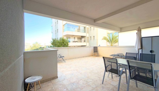 Resale - Apartment - Orihuela Costa - Los Dolses