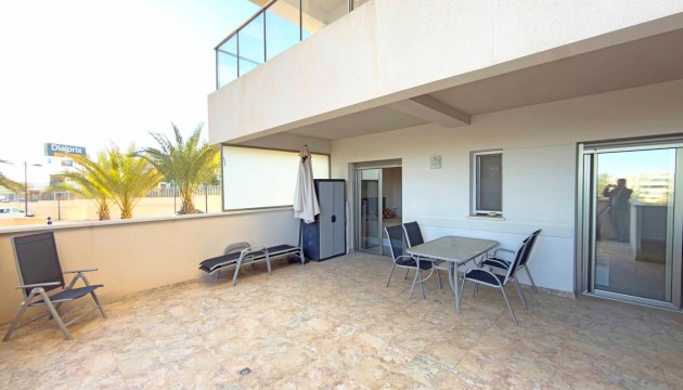 Resale - Apartment - Orihuela Costa - Los Dolses