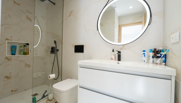 Resale - Apartment - Guardamar del Segura - El Raso