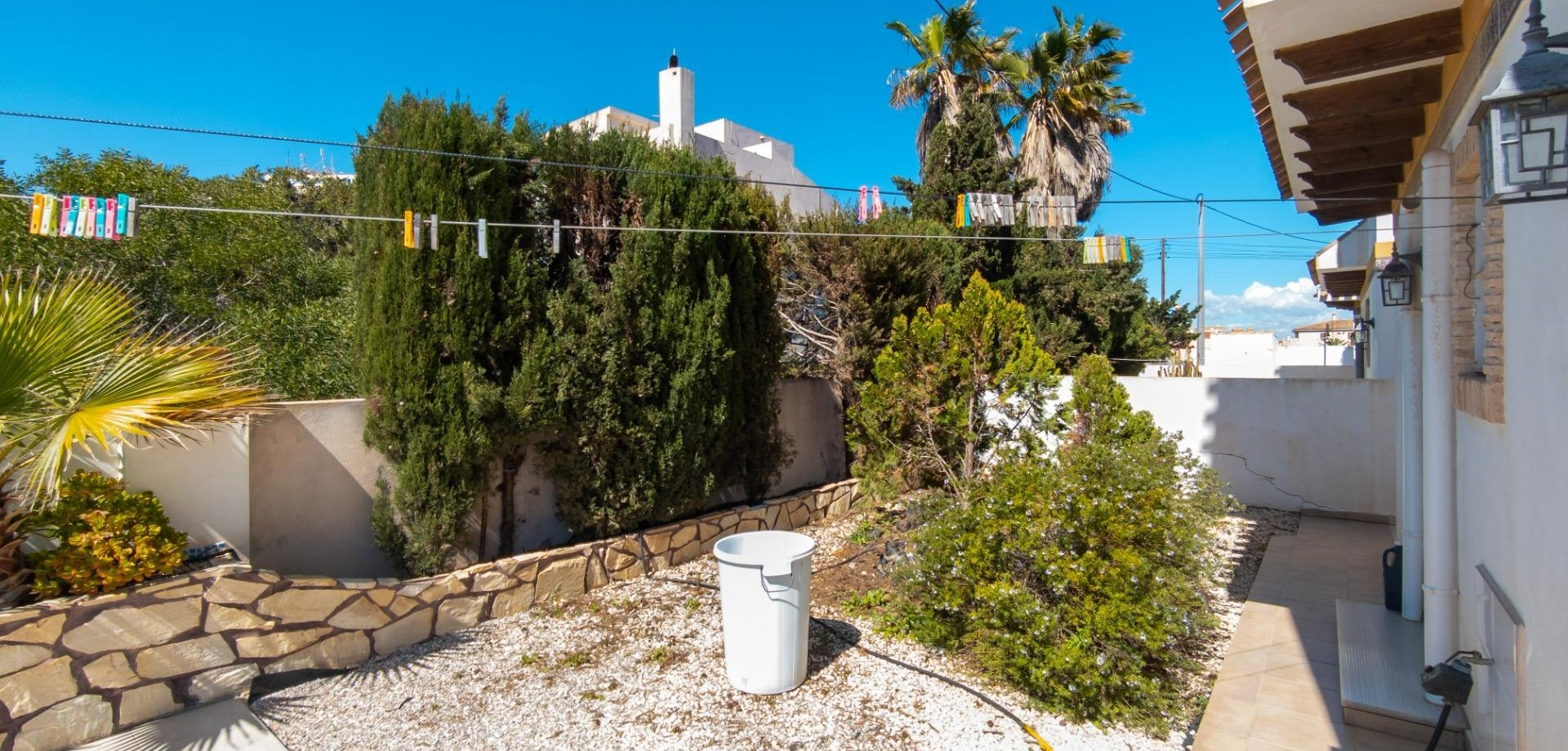 House in Torrelamata - Image 4