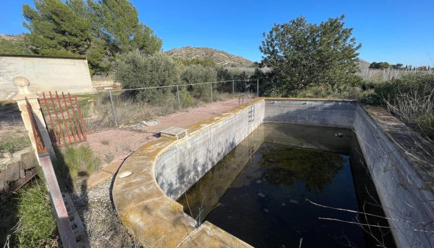 Begagnad - Landsbyggdshus - Aspe