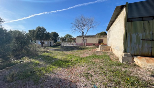 Begagnad - Landsbyggdshus - Aspe