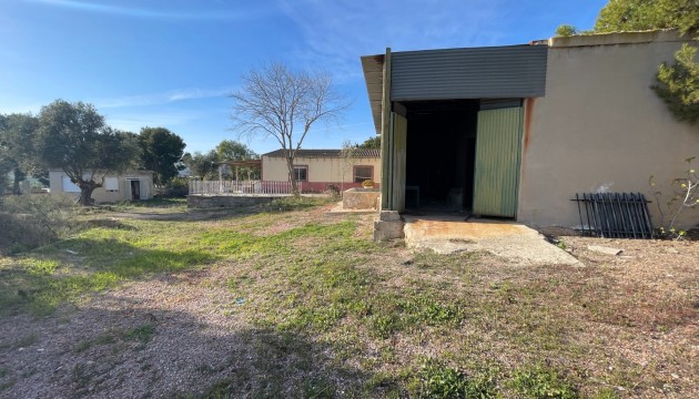 Begagnad - Landsbyggdshus - Aspe