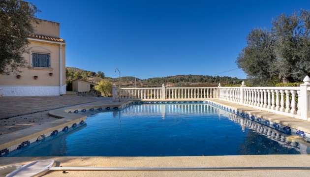 Herverkoop - Country House - La Zarza