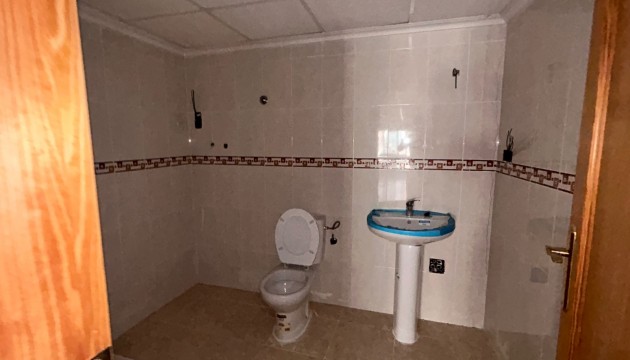 Перепродажа - Коммерческий - Jacarilla