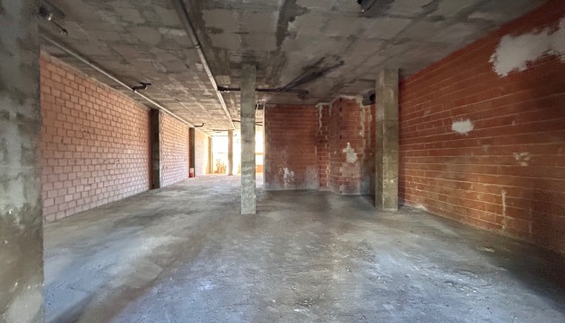 Перепродажа - Коммерческий - Jacarilla