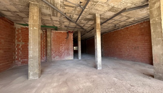 Перепродажа - Коммерческий - Jacarilla