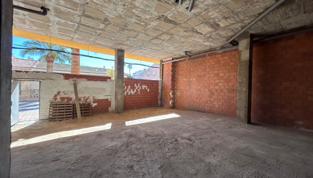 Перепродажа - Коммерческий - Jacarilla