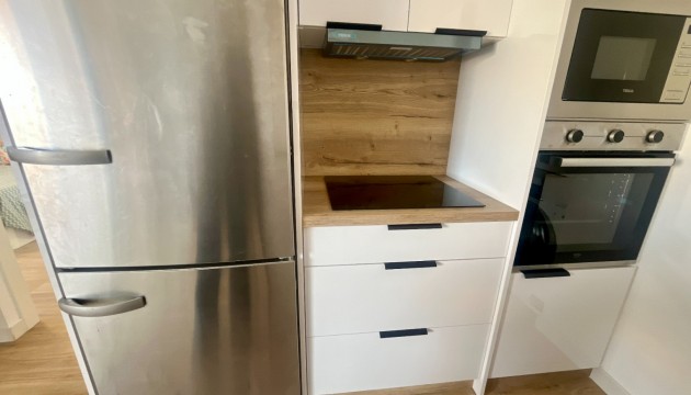 Resale - Apartment - Torrevieja - Punta Prima