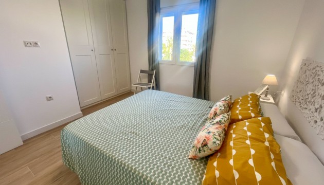 Resale - Apartment - Torrevieja - Punta Prima