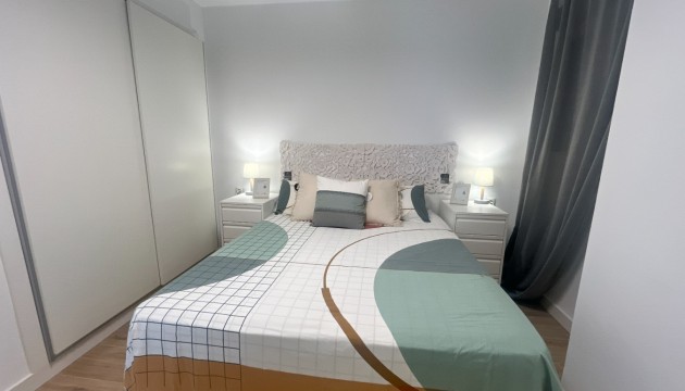 Resale - Apartment - Torrevieja - Punta Prima
