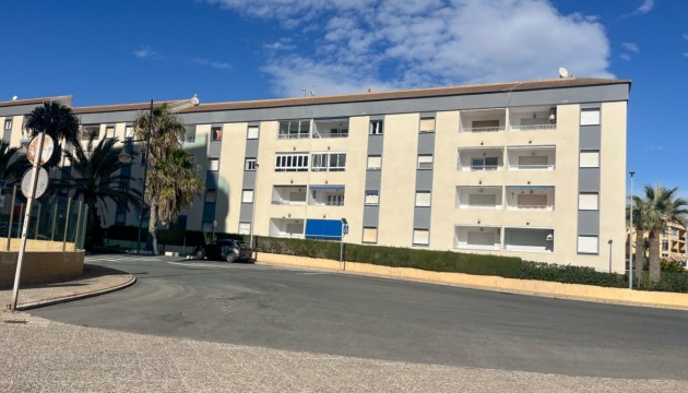Resale - Apartment - Torrevieja - Punta Prima