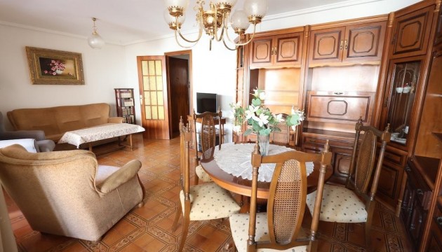 Resale - Apartment - Torrevieja - Playa del Cura