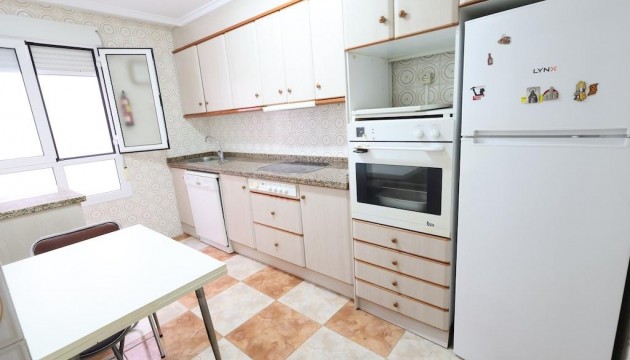 Resale - Apartment - Torrevieja - Playa del Cura