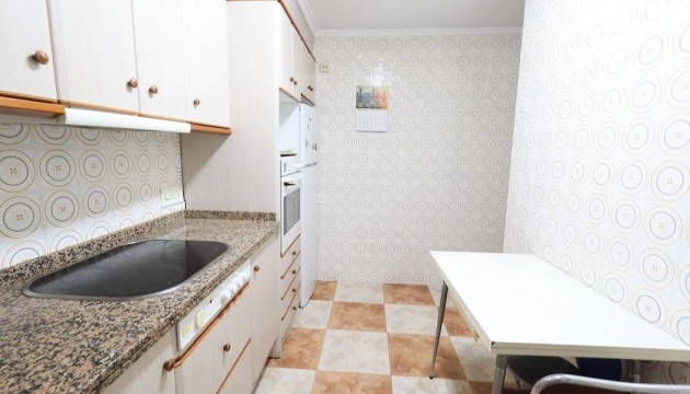 Resale - Apartment - Torrevieja - Playa del Cura