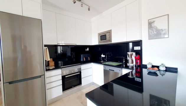 Resale - Apartment - Orihuela Costa - Villamartín