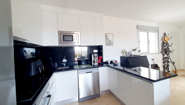 Resale - Apartment - Orihuela Costa - Villamartín