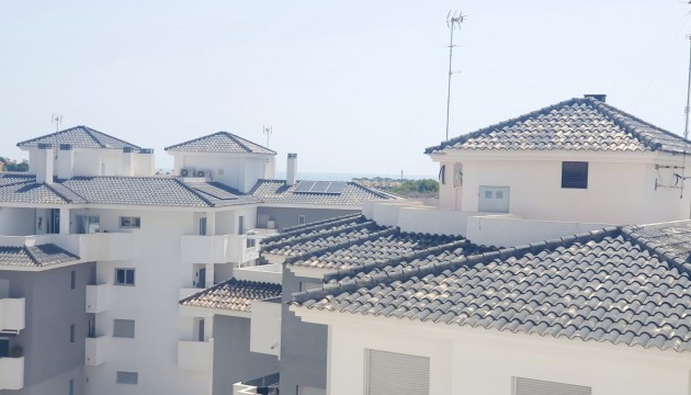 Resale - Apartment - Orihuela Costa - Villamartín