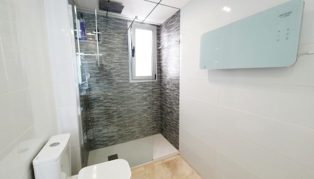 Resale - Apartment - Orihuela Costa - Villamartín