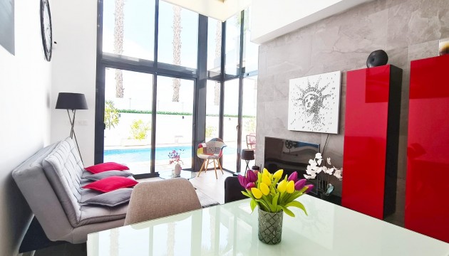 Resale - Detached Villa - Orihuela Costa - Lomas de Cabo Roig