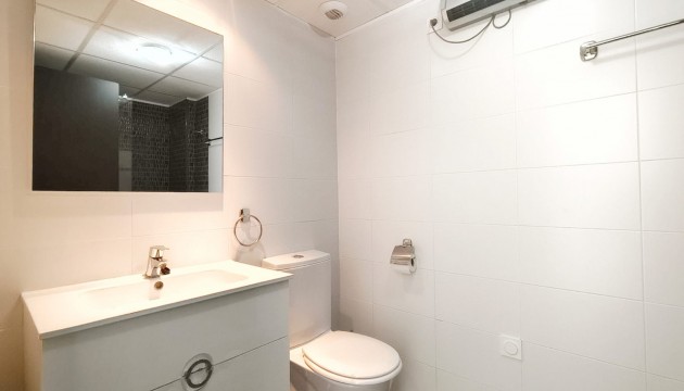 Resale - Apartment - Orihuela Costa - Villamartín