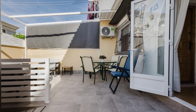 Resale - Bungalow - Torrevieja - El Acequión - Los Náufragos