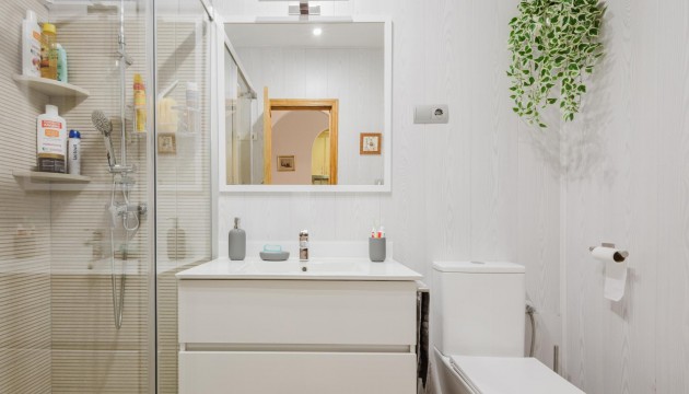 Resale - Bungalow - Torrevieja - El Acequión - Los Náufragos