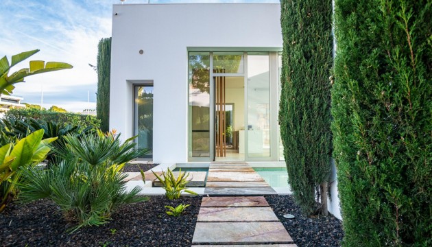 Resale - Detached Villa - Orihuela Costa