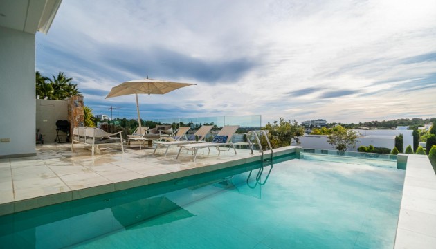 Resale - Detached Villa - Orihuela Costa