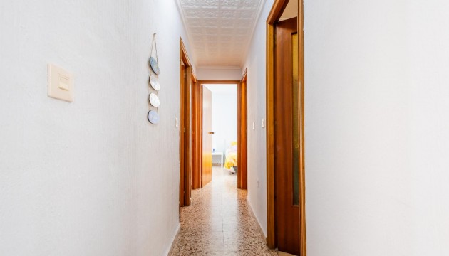 Resale - Apartment - Torrevieja - El Acequión - Los Náufragos