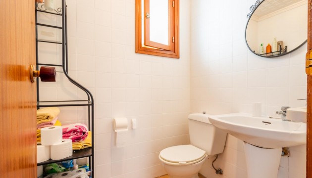 Resale - Apartment - Torrevieja - El Acequión - Los Náufragos