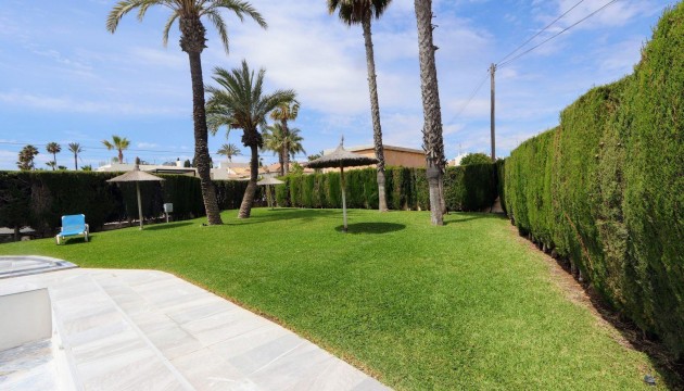 Resale - Apartment - Torrevieja - Playa Flamenca