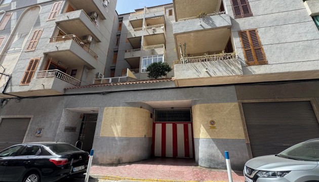 Resale - Garage - Torrevieja - El Acequión - Los Náufragos