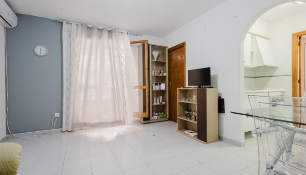 Resale - Apartment - Torrevieja - El Acequión - Los Náufragos