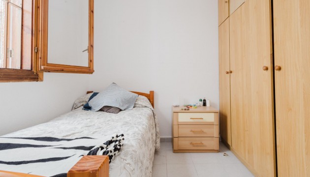 Resale - Apartment - Torrevieja - El Acequión - Los Náufragos