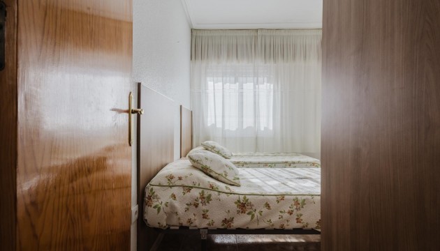 Resale - Apartment - Torrevieja - El Acequión - Los Náufragos