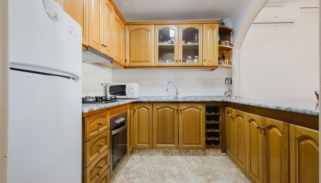 Resale - Apartment - Torrevieja - El Acequión - Los Náufragos
