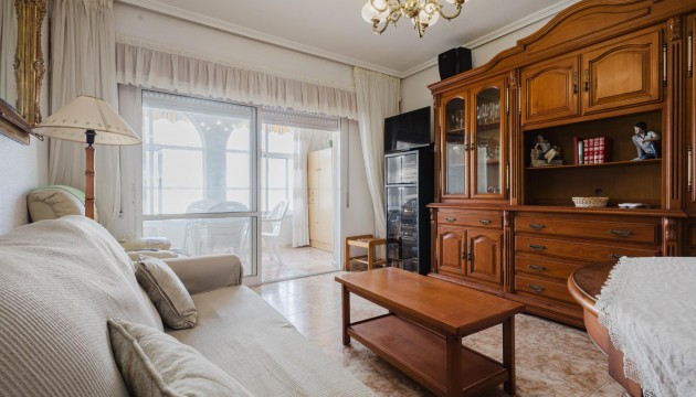Resale - Apartment - Torrevieja - El Acequión - Los Náufragos