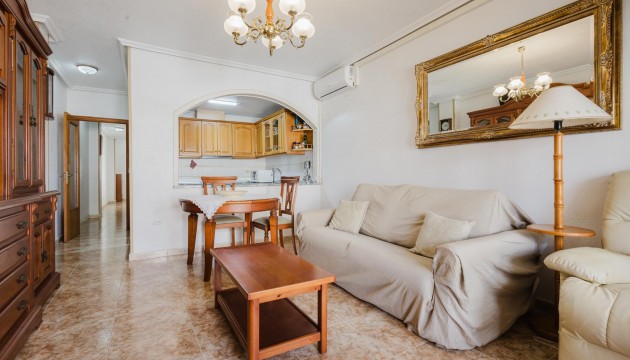 Resale - Apartment - Torrevieja - El Acequión - Los Náufragos
