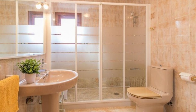 Resale - House - Orihuela Costa - La Zenia