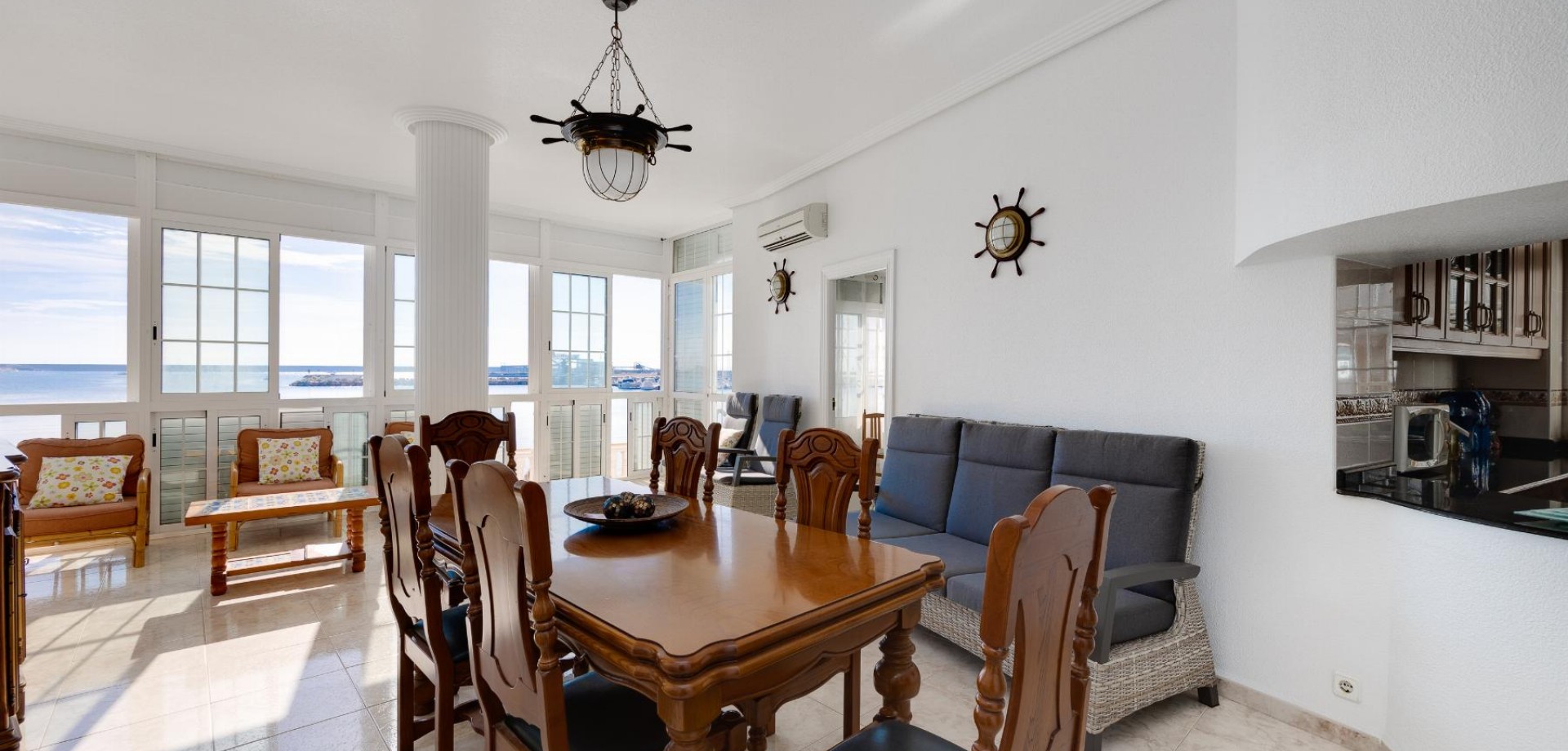 Apartment in Torrevieja - Image 3