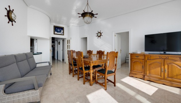 Resale - Apartment - Torrevieja - El Acequión - Los Náufragos