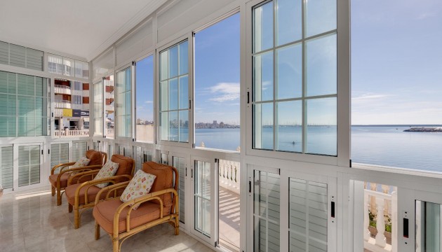 Resale - Apartment - Torrevieja - El Acequión - Los Náufragos